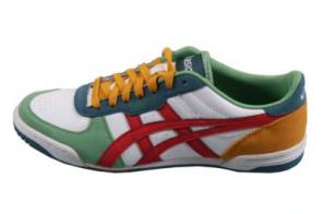 . . Asics Court-Special.